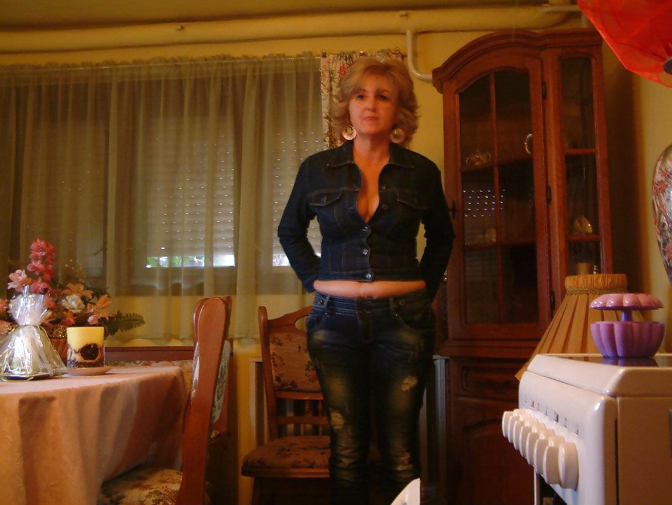 Mutter Mit Dicken Titten. #40930144