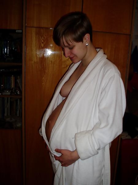 Bellas embarazadas 
 #38879973