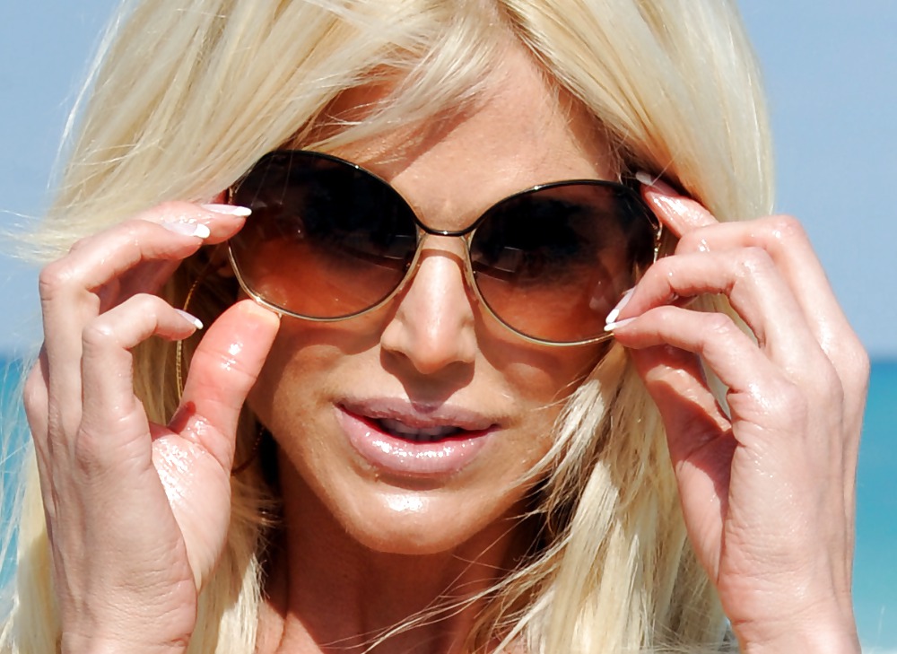 Victoria Silvstedt #36079122