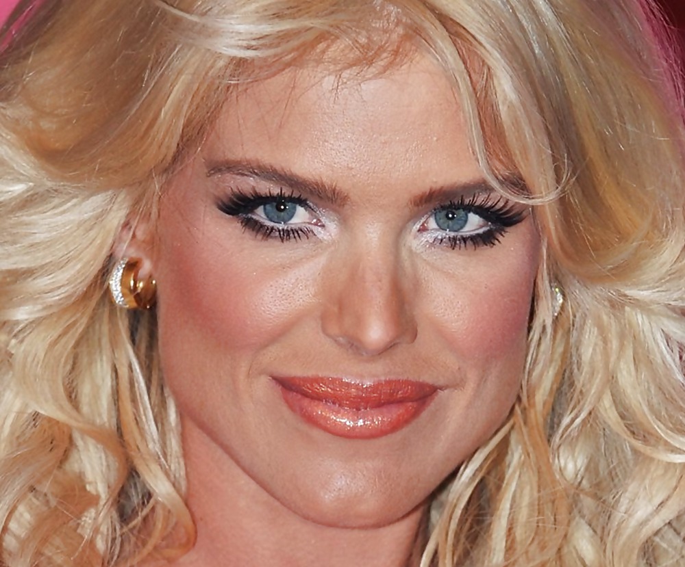 Victoria Silvstedt #36079192