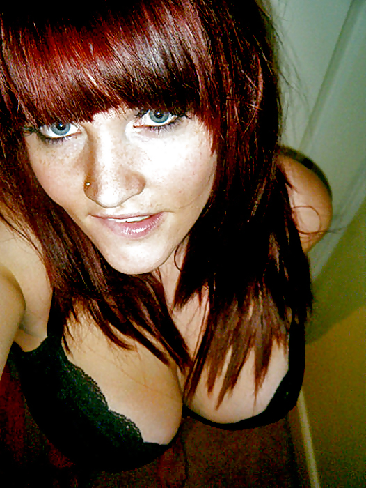 セクシーな胸の谷間 4
 #35721890