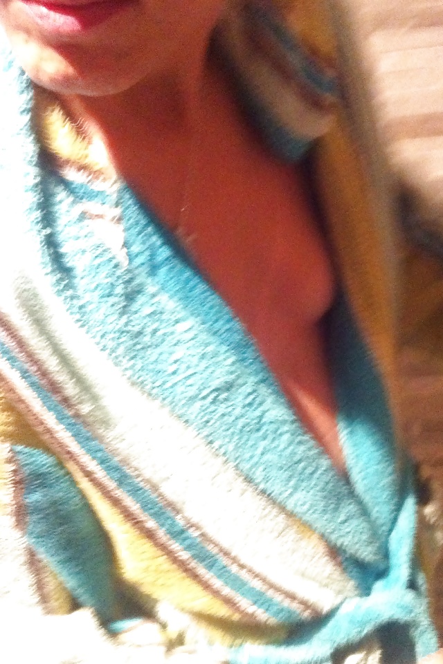 Simplemente desnuda...
 #32316307