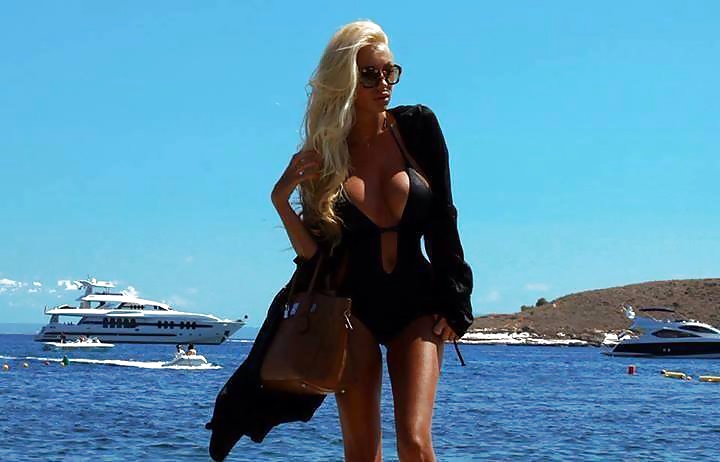 New me 2014 #28183978