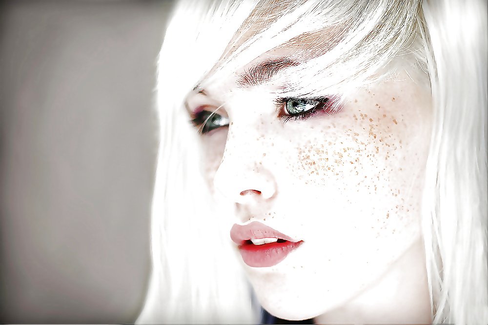 Best of Beautes 6. #30398136