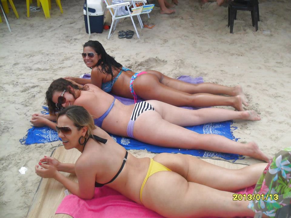 ¡25 mujeres brasileñas en bikini!
 #28355299