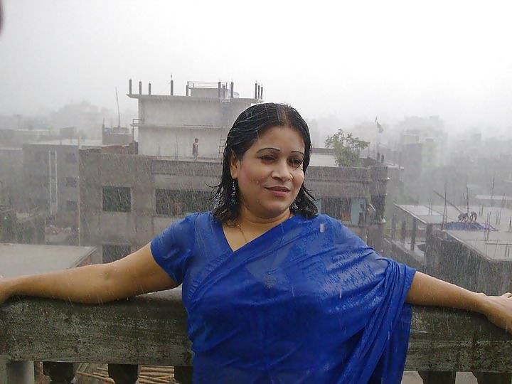 バングラデシュの熟女
 #29138856