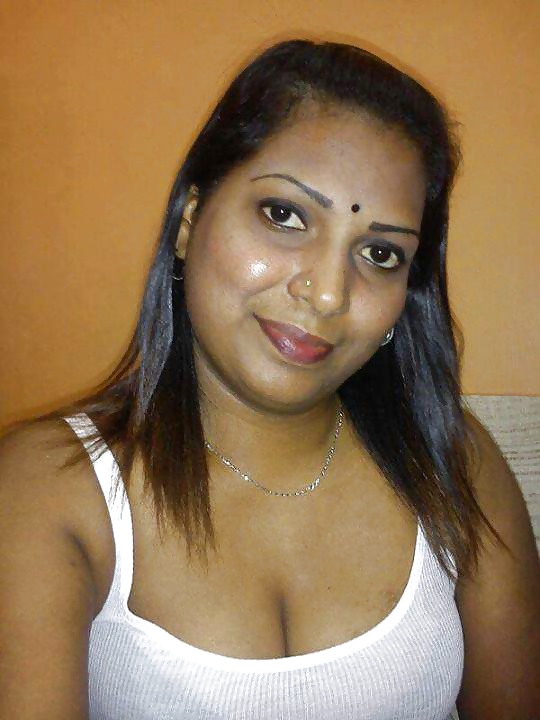 Malaysia Hot Aunty #28593659