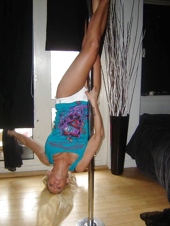 Cira dolcena, poledance
 #26664012