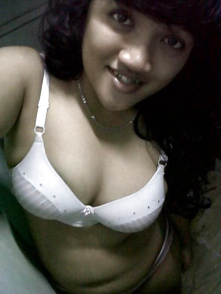 Awek 35
 #24357572