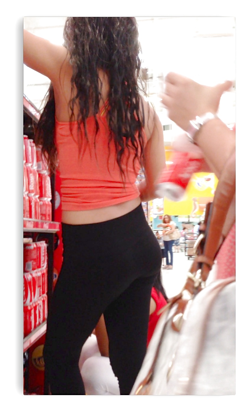 Chicas de Coca Cola
 #38962175