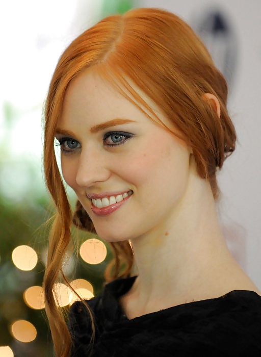 Red Heads #27702923