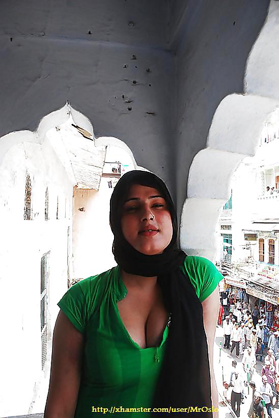 Pakistan big boobs peshawari vip whore
 #34583274
