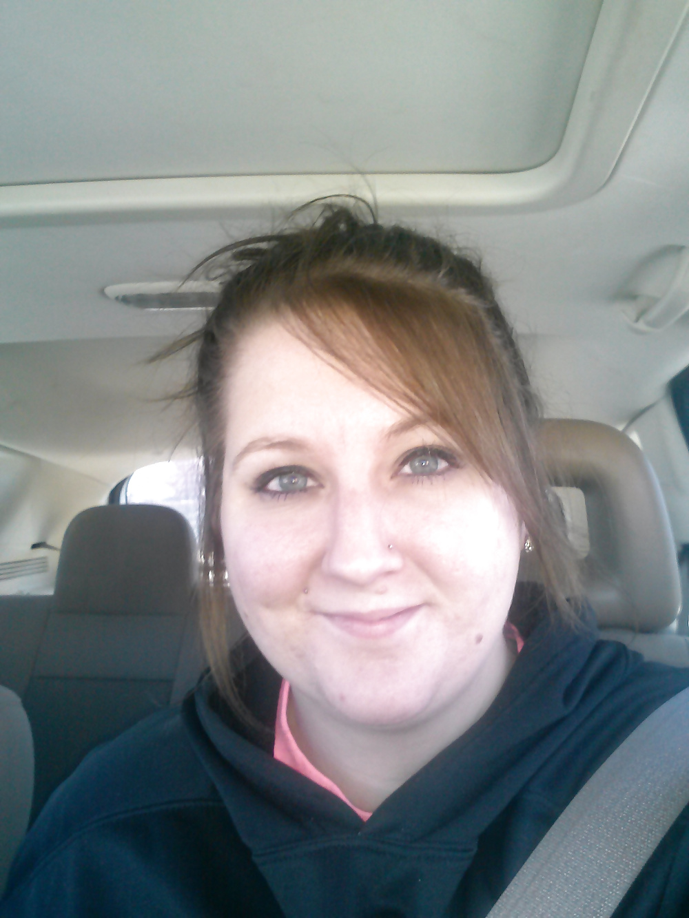 Ihr Mann Weiß Nicht, Dass Sie Ihre Titten Gerne Vorführt #34677898