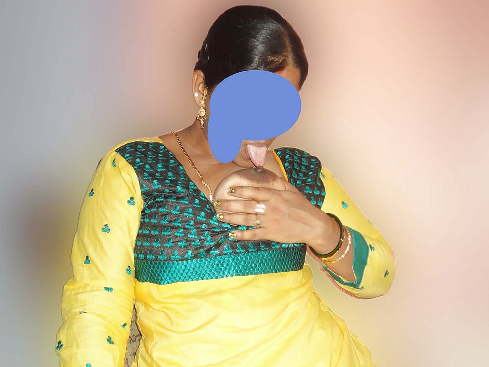 Dick Indische Aunty #24348480