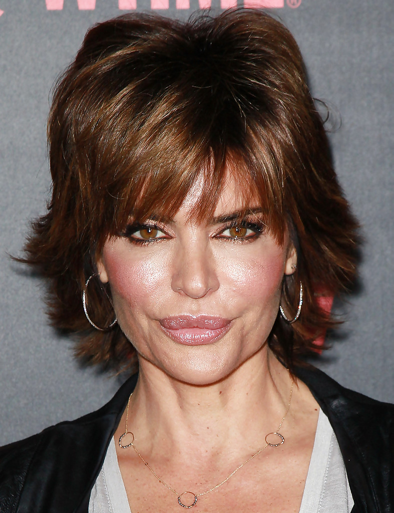 Cumshoot lisa rinna star milf celebrity
 #22880542