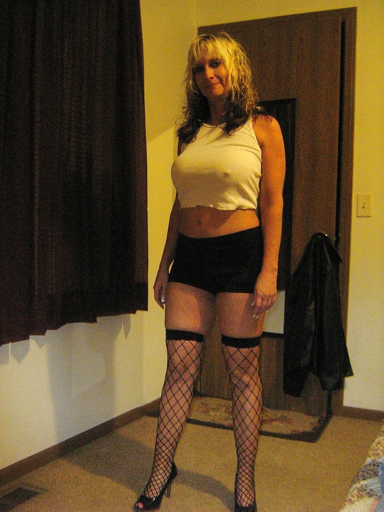 ヤリマン妻 302
 #33193178