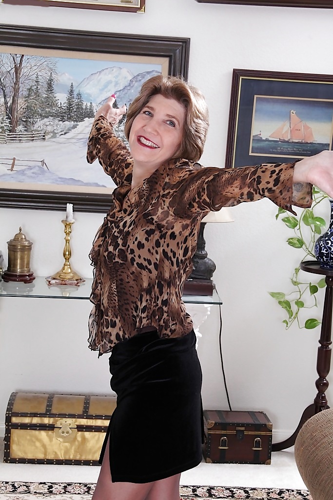 Classy Gilf is still very HOT #31106185