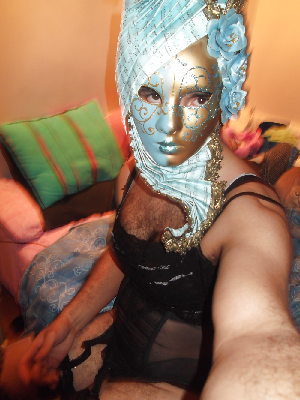 女装家 黒 セクシーなランジェリー ストッキングとマスク
 #25584250