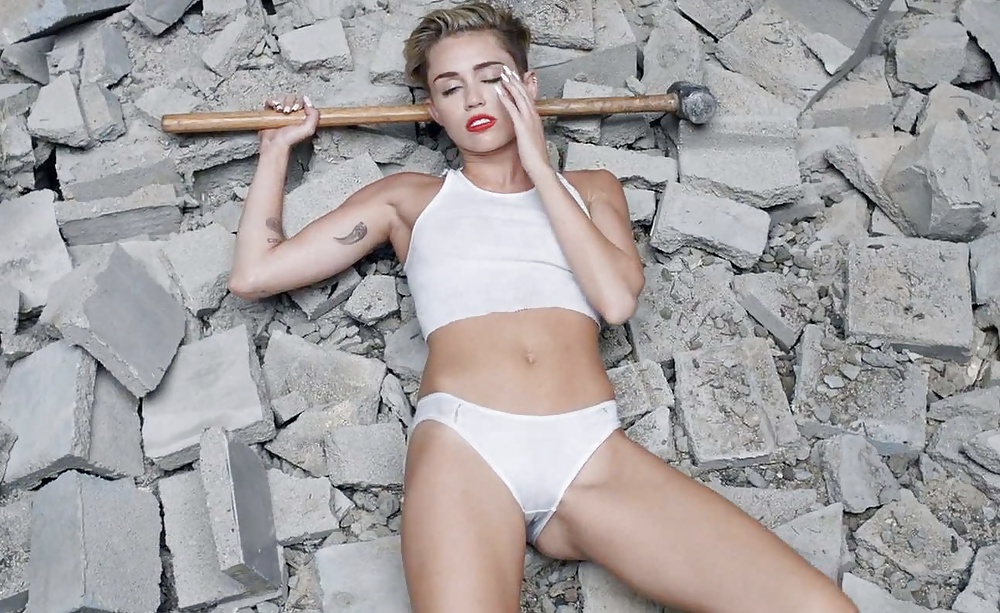 Best Miley Cyrus pics to wank #24652965