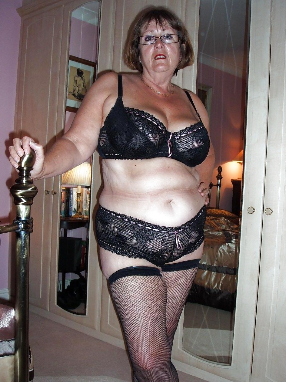 OLD mature granny fat hairy housewives - panties chubby #35283249