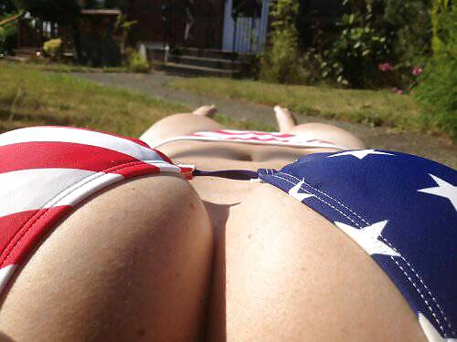 裸のおっぱい
 #37097397