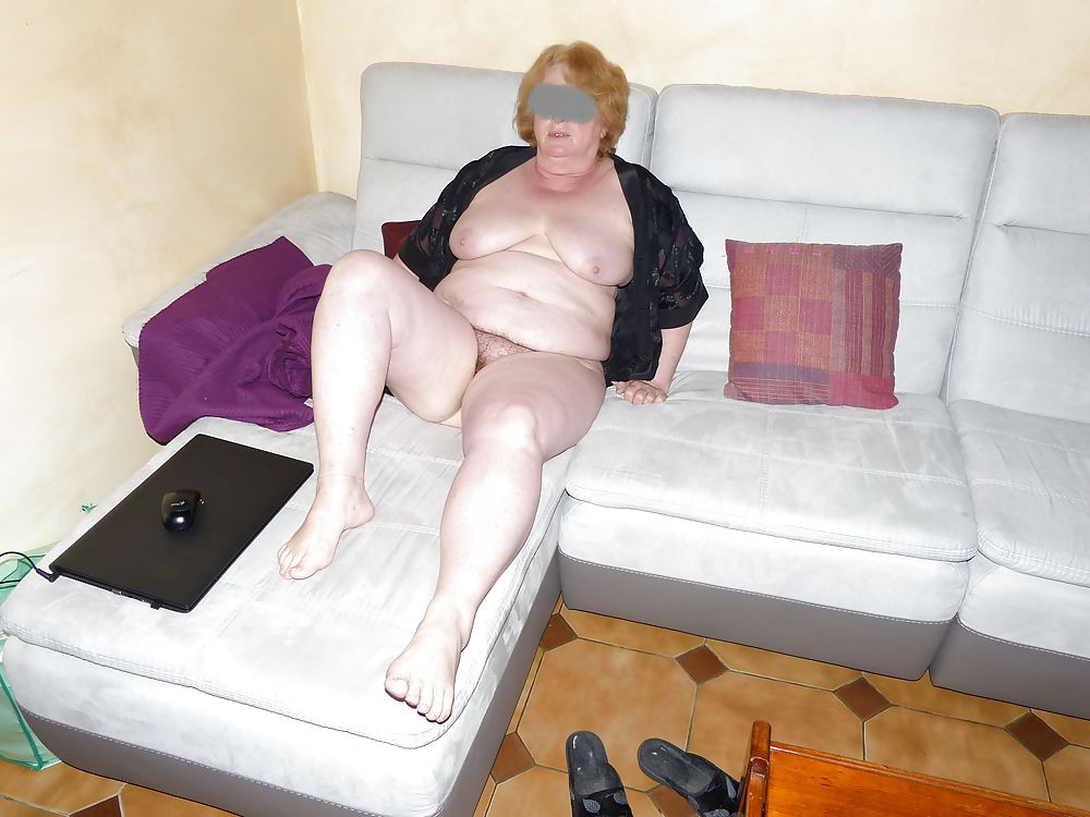 Ma femme Cathy s'exhibe
 #37887406