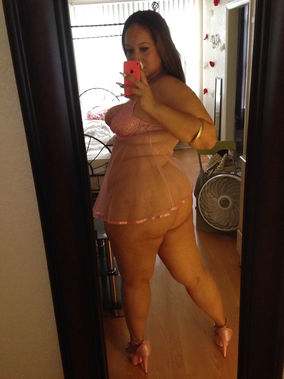 Spessa sexy bbw con un grande bottino
 #38912595