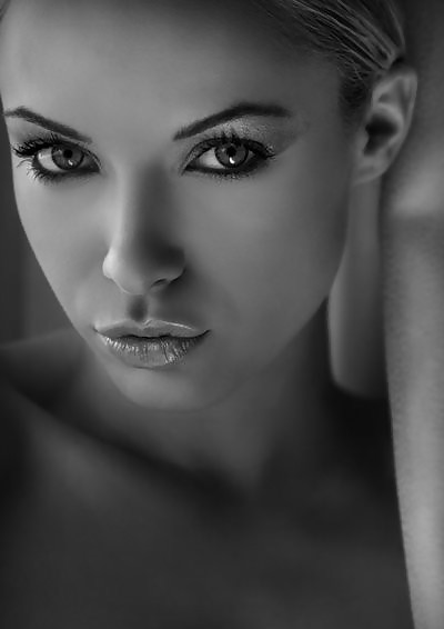 Retrato de la belleza 2
 #33636396