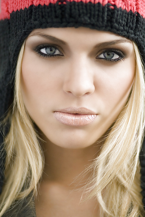 Retrato de la belleza 2
 #33636423