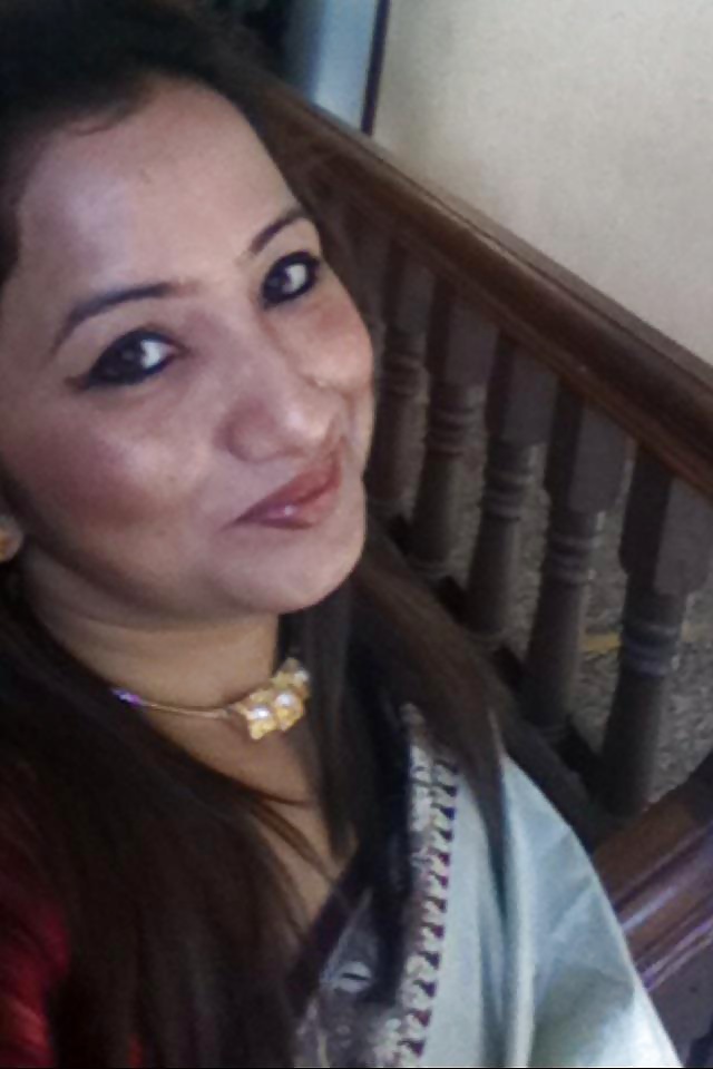 Monika Thapa (MILF De Nepali) #40976983