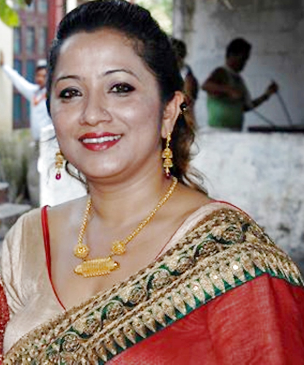 Monika thapa (milf nepalí)
 #40976990