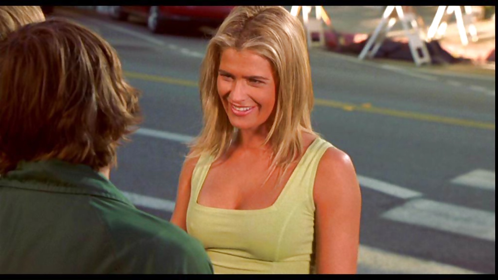 Kristy swanson
 #24530513