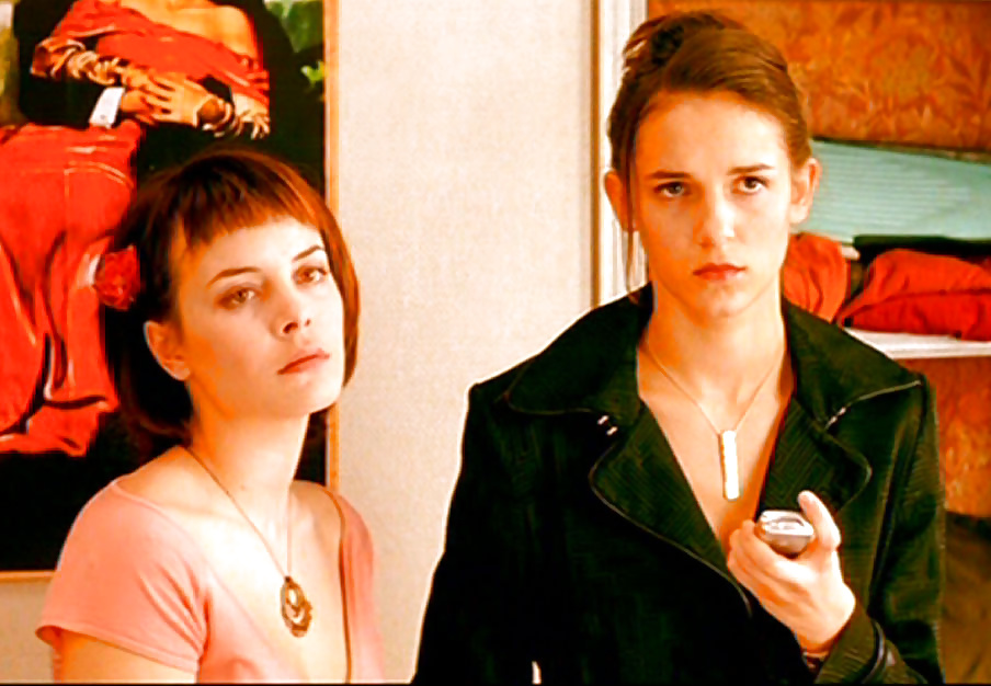 Laquelle tu baises
 #40861063