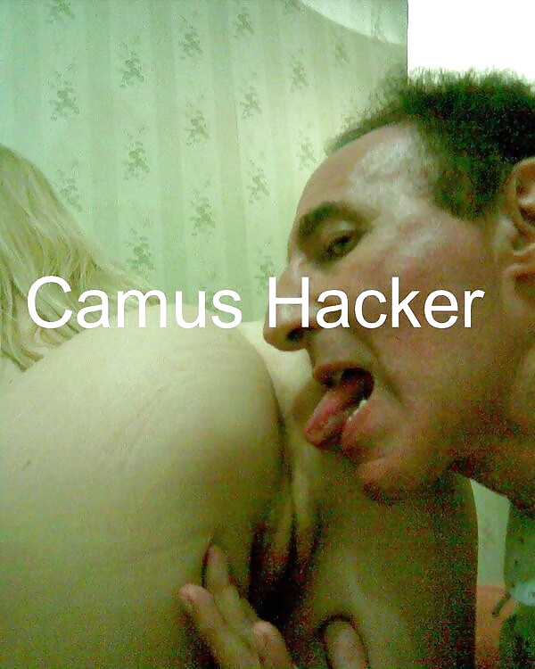 Vittime di un hacker (famose argentine)
 #27575011