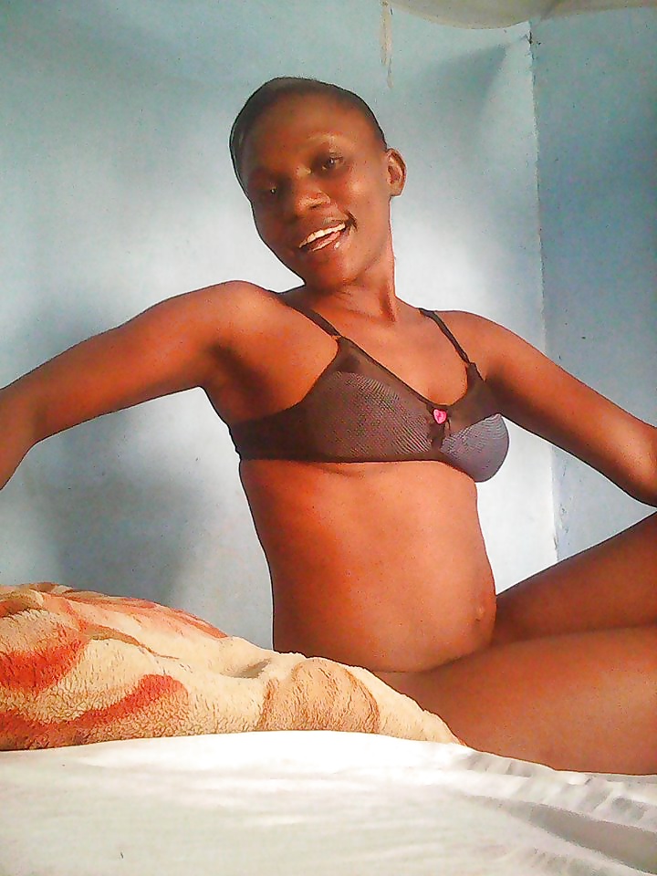 Horny black girl from Uganda #31837338