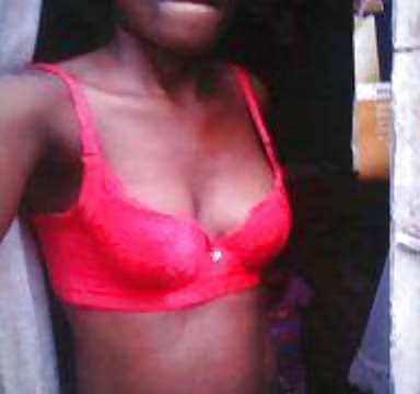Horny Fille Noire De Ouganda #31837344