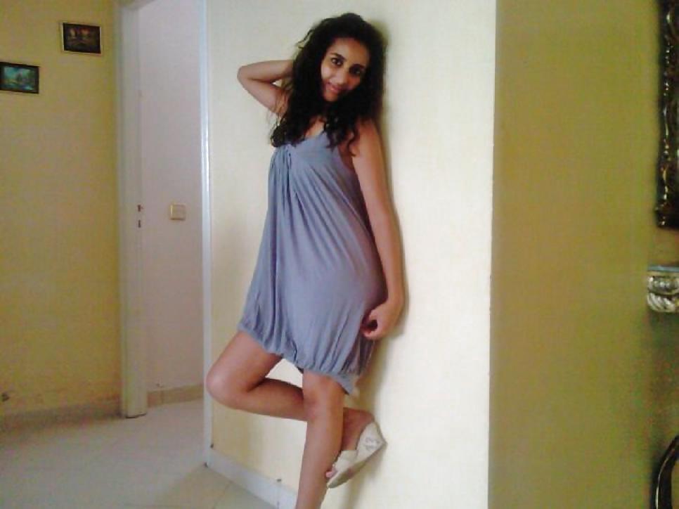 Árabe marroquí: hanane
 #36010327