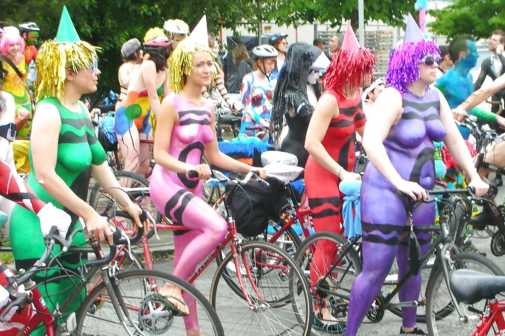 Malowac kazdy lubi :)
 #25969096