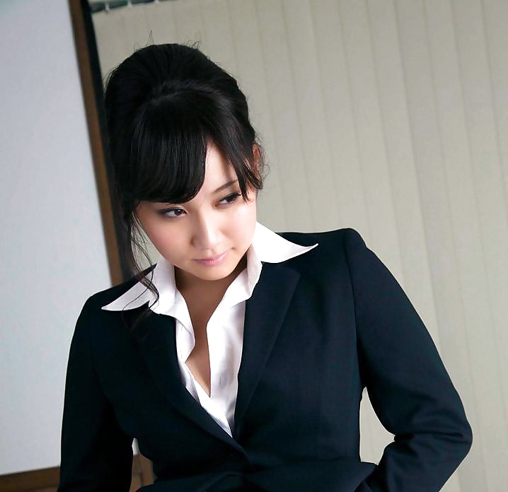 Nenas japonesas 8
 #33060824