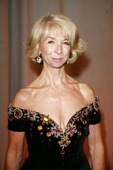 Helen Worth #33839864