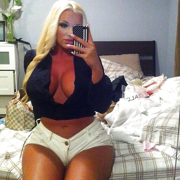 厚いシーメール
 #35820977