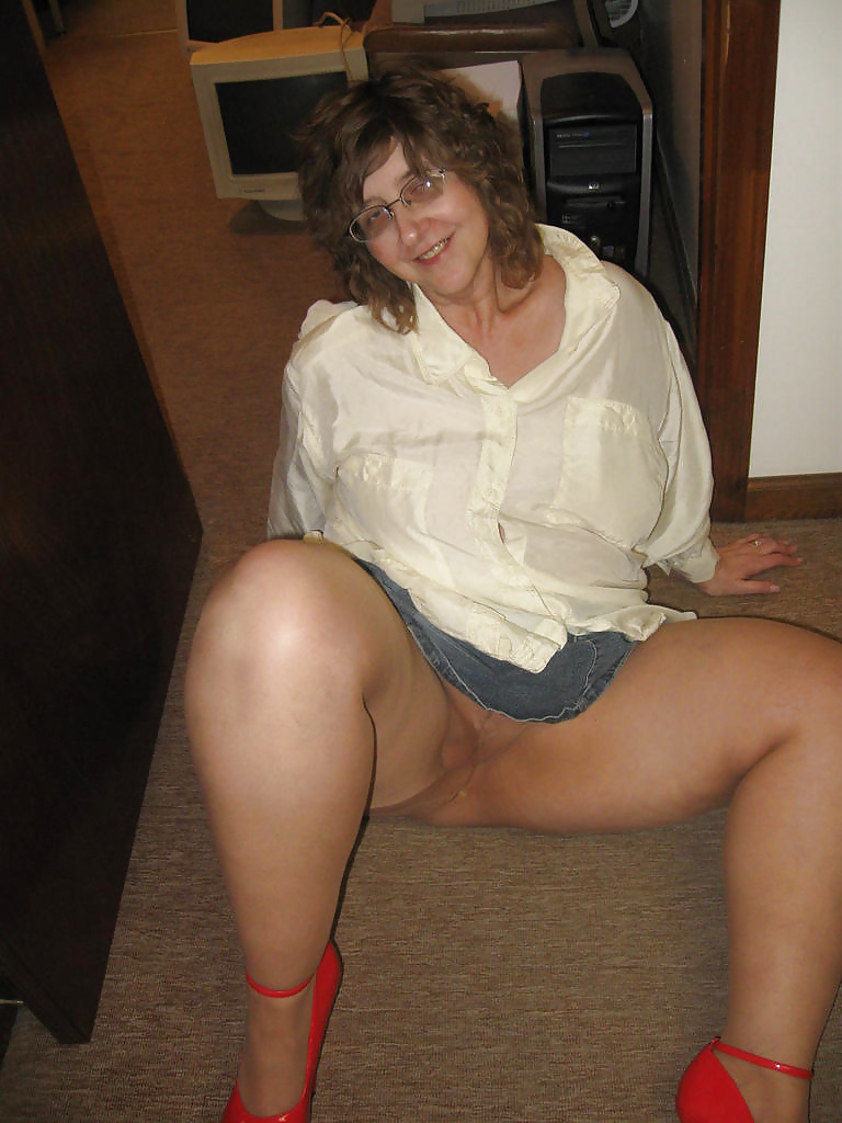 At work nylons tights pantyhose red heels pussy  #24754769