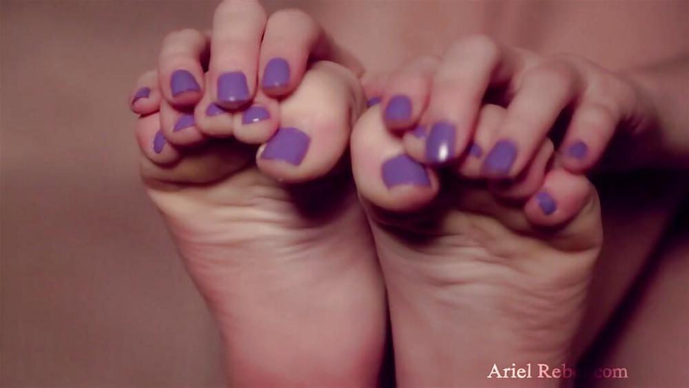 Ariel R. Erstaunliche Füße #24502814