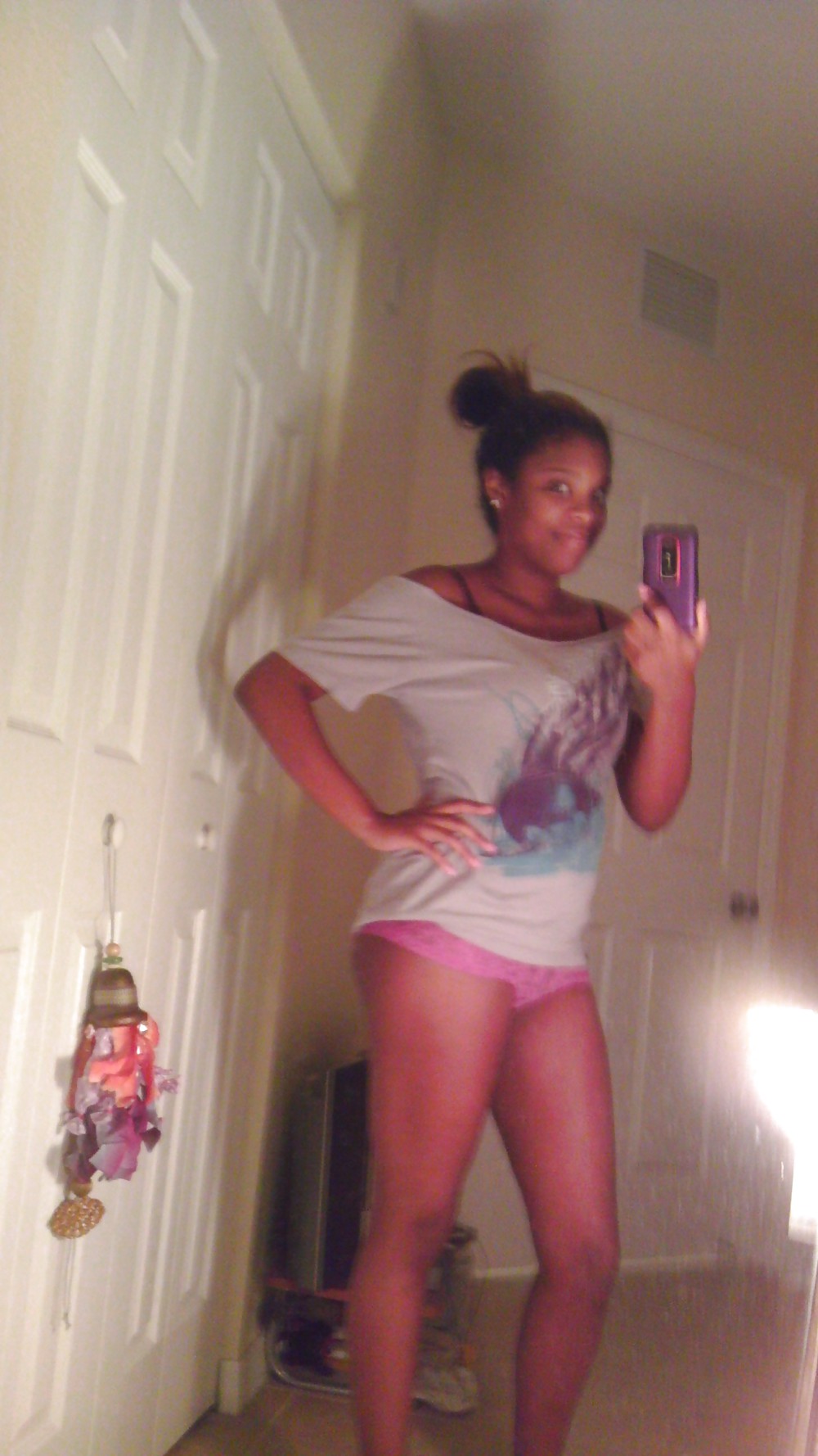Selfshot 42 #37498843