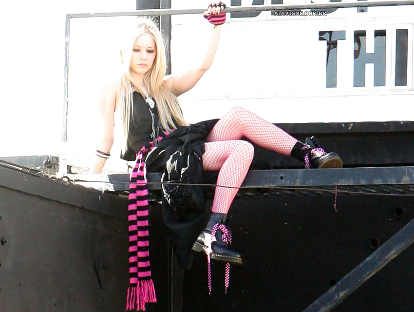 Avril Lavigne #27460022