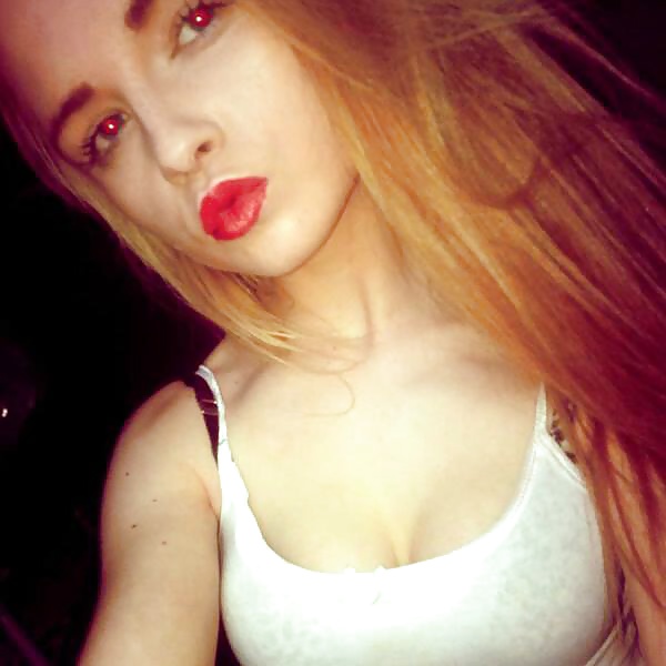 Facebookのスラット 
 #39130525