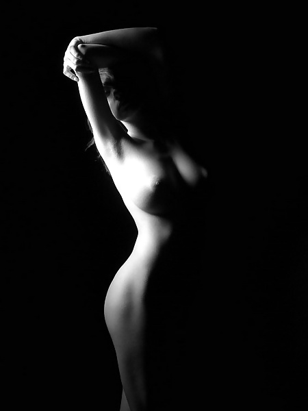Desnudo b&w
 #41111260