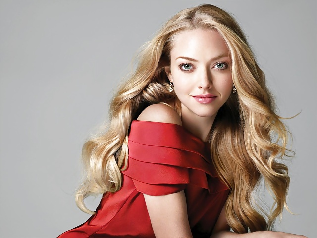 Amanda Seyfried 4 #40425418