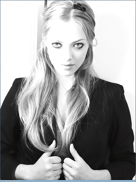 Amanda Seyfried 4 #40425461