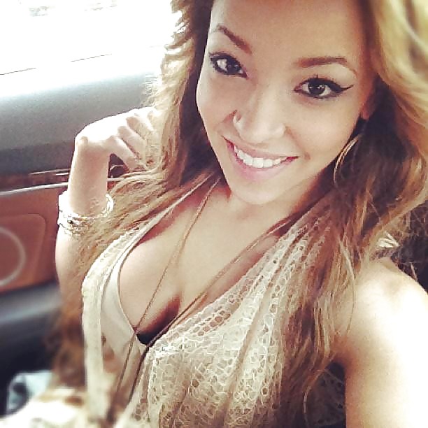 Tinashe (r & B Chanteur) #25419606